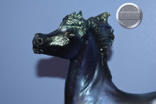 Load image into Gallery viewer, Northern Lights-Smoky Mold-Breyer Traditional