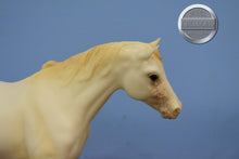 Load image into Gallery viewer, Oxydol-San Domingo Mold-Breyer Traditional