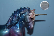 Load image into Gallery viewer, Altair-Unicorn-Web Exclusive-Shire B Mold-Breyer Classic