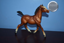 Load image into Gallery viewer, Vintage Bay Running Foal-Running Foal Mold-Breyer Traditional
