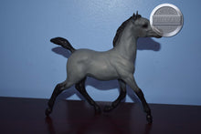 Load image into Gallery viewer, Bluegrass-Running Foal Mold-Breyer Traditional