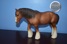 Load image into Gallery viewer, Sorrel Shire Mare-Ear Rubs-Shire Mare Mold-Breyer Traditional