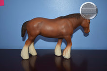 Load image into Gallery viewer, Sorrel Shire Mare-Ear Rubs-Shire Mare Mold-Breyer Traditional