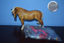Load image into Gallery viewer, Snickerdoodle-Holiday Exclusive-Welsh Mare Mold-Breyer Traditional