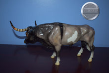 Load image into Gallery viewer, Mesquite-Breyerfest Exclusive-Texas Longhorn Mold-Breyer Traditional