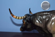 Load image into Gallery viewer, Mesquite-Breyerfest Exclusive-Texas Longhorn Mold-Breyer Traditional