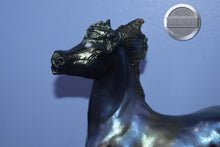 Load image into Gallery viewer, Northern Lights-Durango Mold-Breyer Traditional