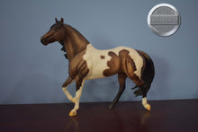 Load image into Gallery viewer, Gideon-Smart Chic Olena Mold-Breyer Traditional