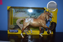 Load image into Gallery viewer, Lionheart-Esprit Mold-Breyer Traditional