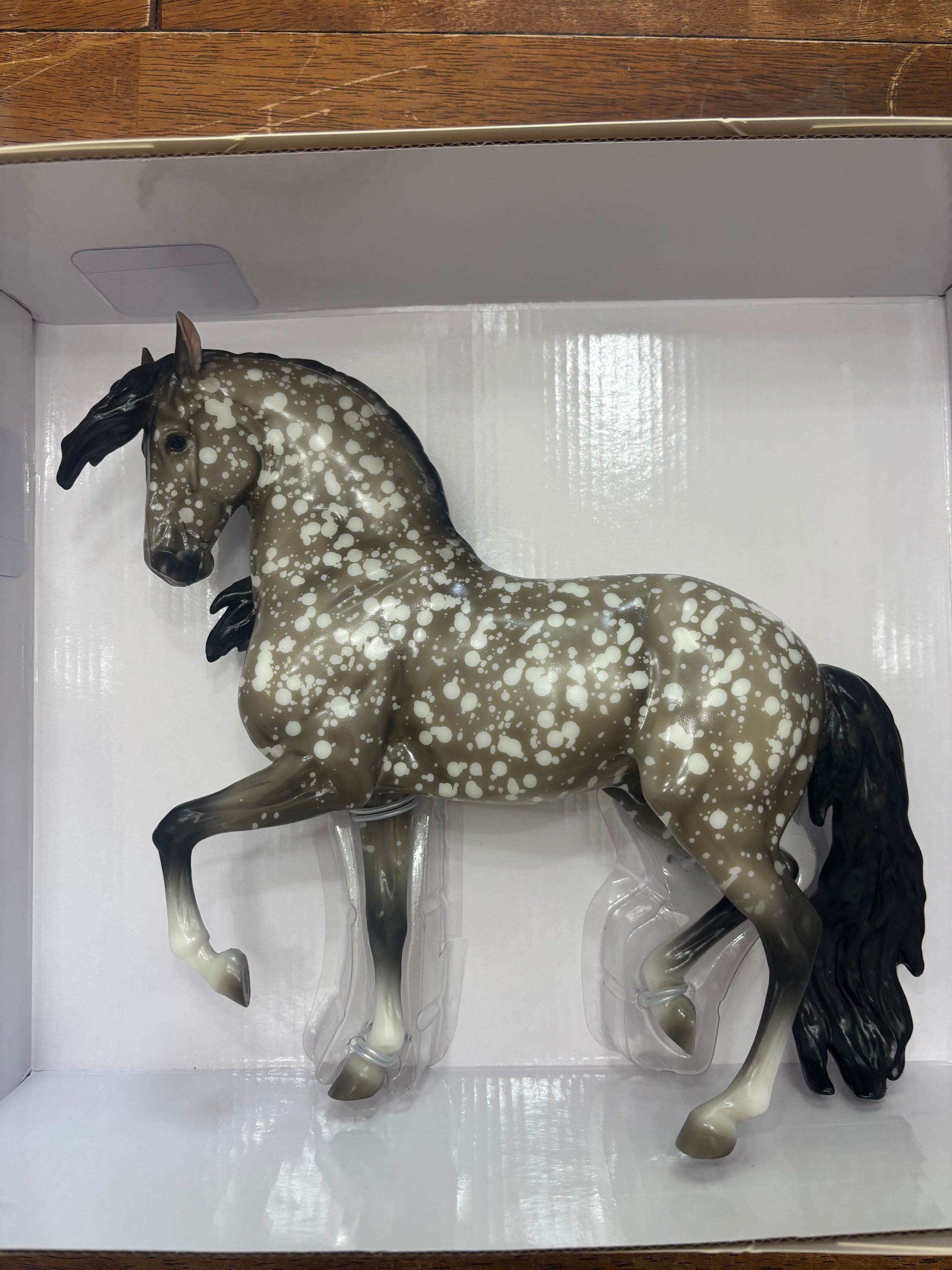 Riah-Black Point-75 Made-Vintage Club Exclusive-Breyer Traditional