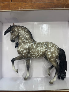 Riah-Black Point-75 Made-Vintage Club Exclusive-Breyer Traditional