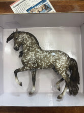 Load image into Gallery viewer, Riah-Vintage Club Exclusive 2025-Regular Version-Breyer Traditional