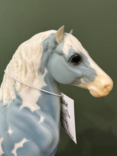 Load image into Gallery viewer, Josiah-NO COA-Vintage Club Exclusive-Belgian Mold-Breyer Traditional