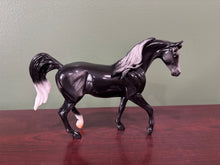 Load image into Gallery viewer, Onyx-Best of Show Arabian Mold-Breyer Classic