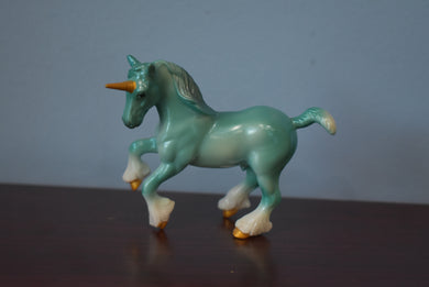 Unicorn Crazy Surprise Series 2 Blue/Green-Clyesdale Mold-Breyer Stablemate