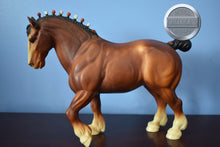 Load image into Gallery viewer, Clyesdale Red and White Bobs-Body Condition-Clyesdale Stallion Mold-Breyer Traditional