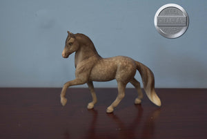 Peruvian Paso Mold-Parade of Breeds IV-Breyer Stablemate