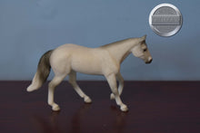 Load image into Gallery viewer, Horse Crazy Surprise Series Two-Loping Quarter Horse Mold-Breyer Stablemate