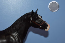 Load image into Gallery viewer, Black Thoroughbred #2-Man O War Mold-Breyer Traditional