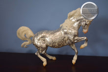 Load image into Gallery viewer, Sugarloaf-Connemara Mare Mold-Holiday Web Special-Breyer Traditional