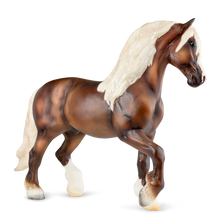 Load image into Gallery viewer, Montanara-Breyerfest 2022 Store Special-Limited Edition-Breyer Traditional