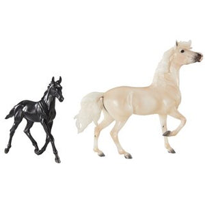 Encore and Tor Gift Set-Mustang Mare and Gilen-Breyer Traditional