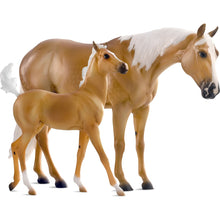 Load image into Gallery viewer, Ebony Shines &amp; Charlize-Quarter Horse Mare and Foal Mold-Breyer Traditional