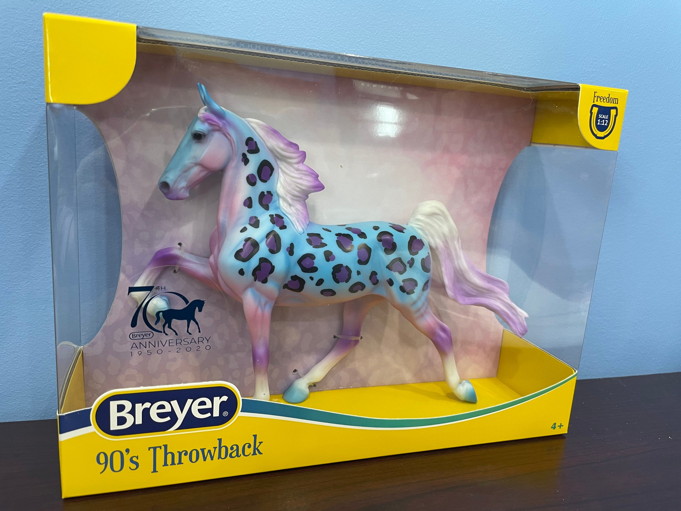 90's Throwback-Saddlebred Mold-New in Box-Breyer Classic