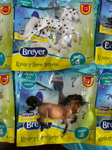 Mystery Horse Surprise-Series 4-Select Your Model-Breyer Stablemate